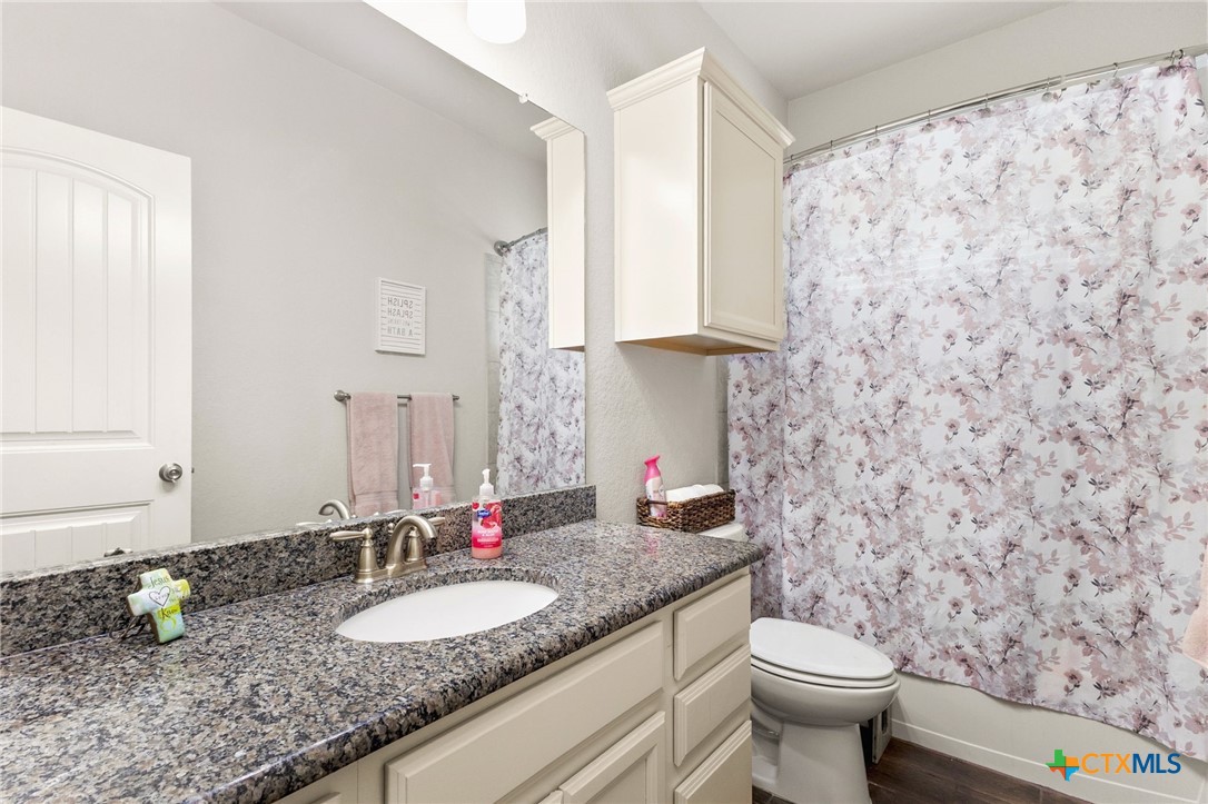 327 Limestone Creek