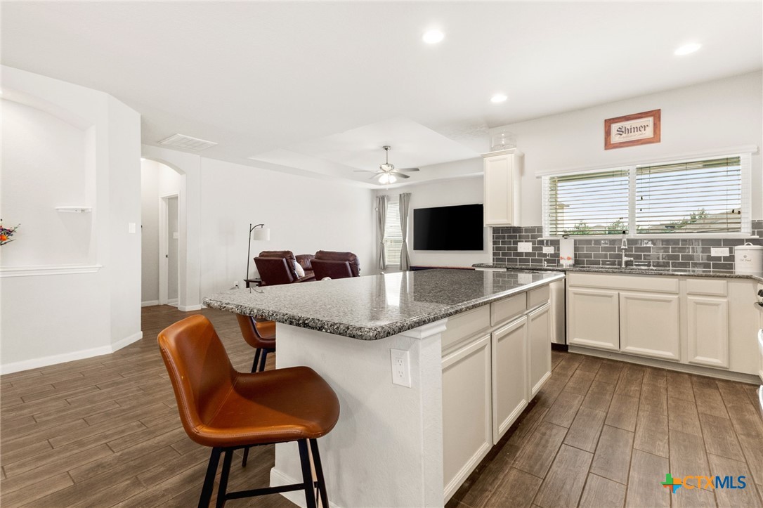 327 Limestone Creek