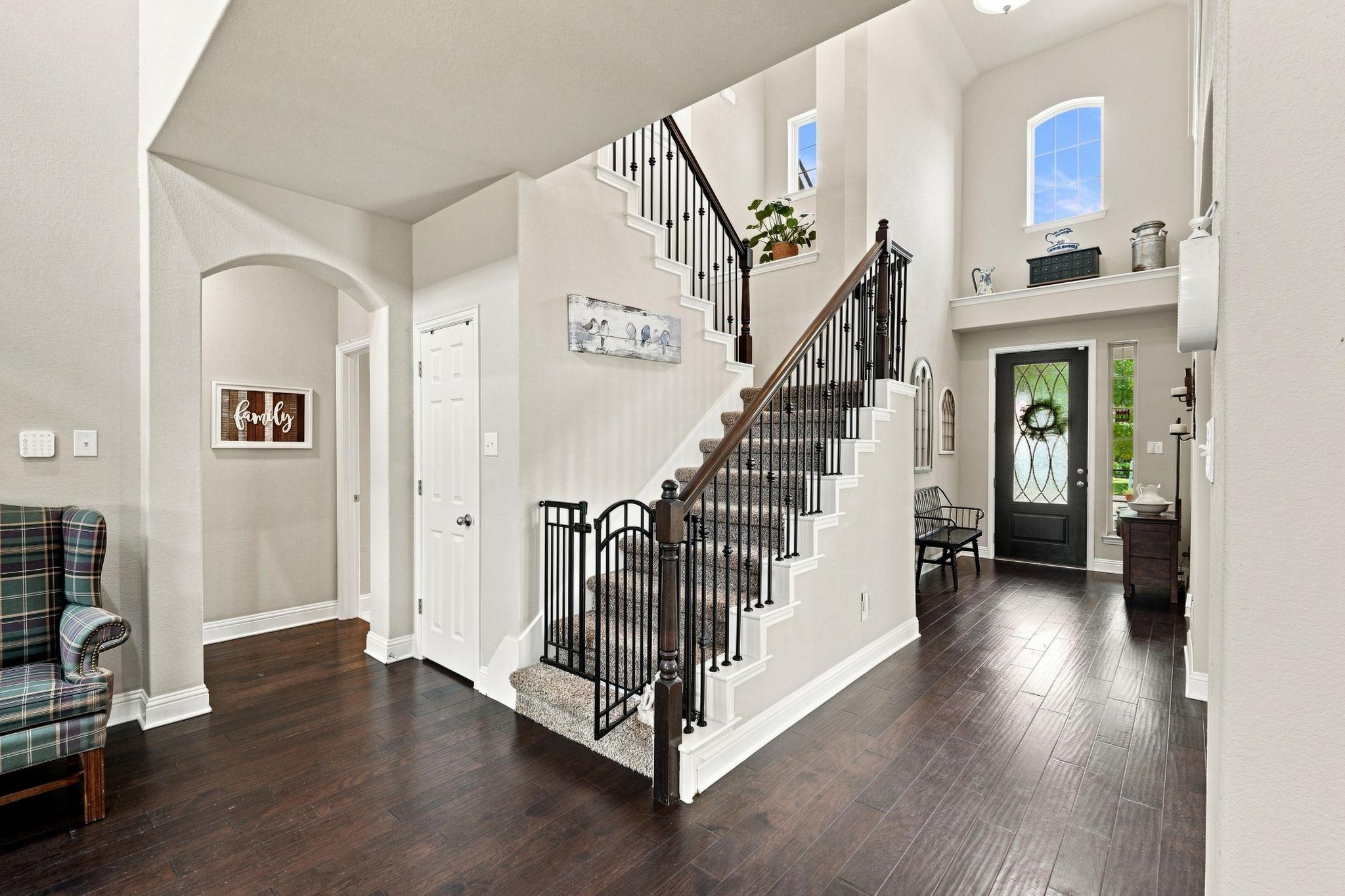 3237 Hidalgo LOOP