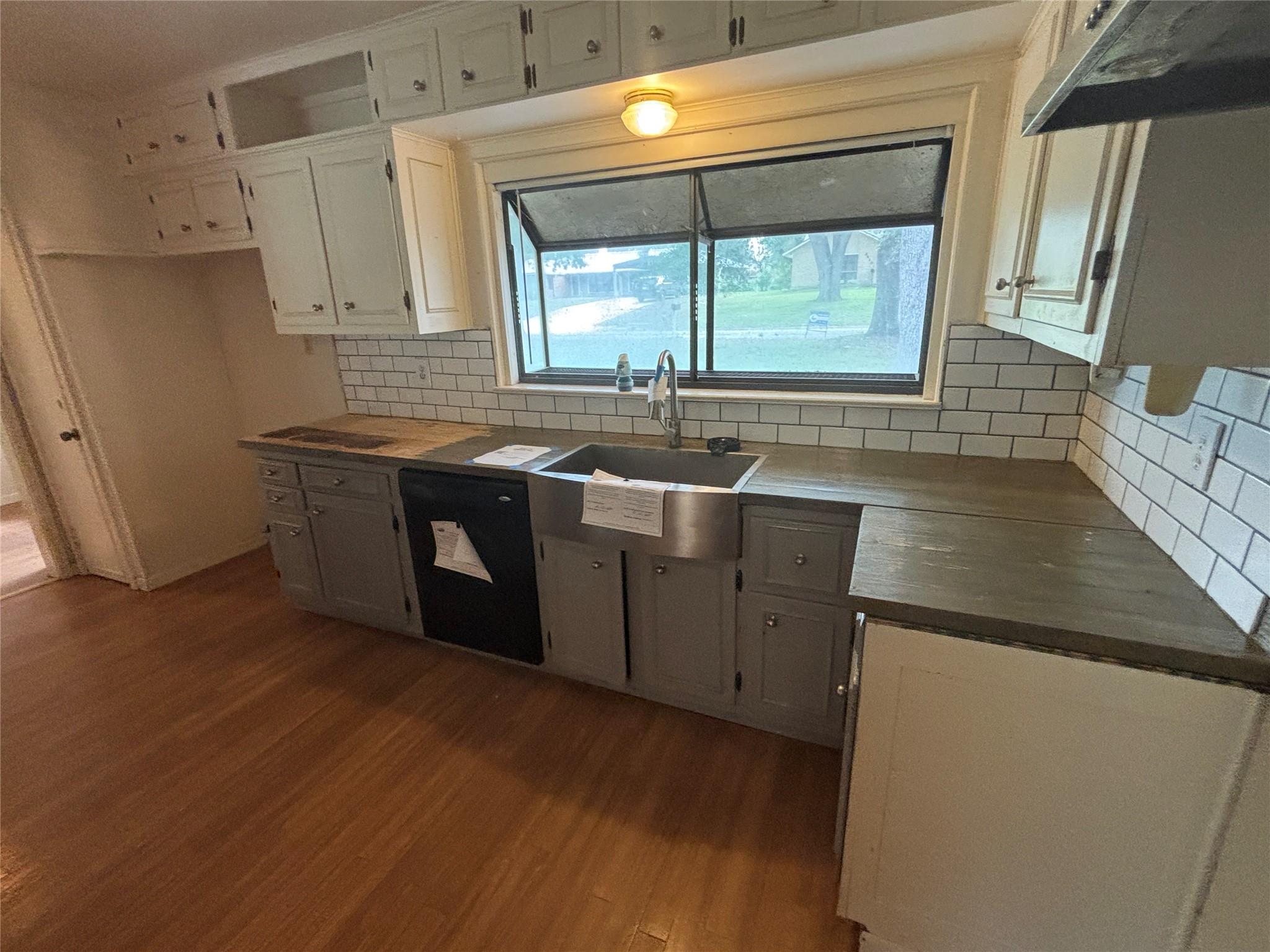2408 Post Oak RD