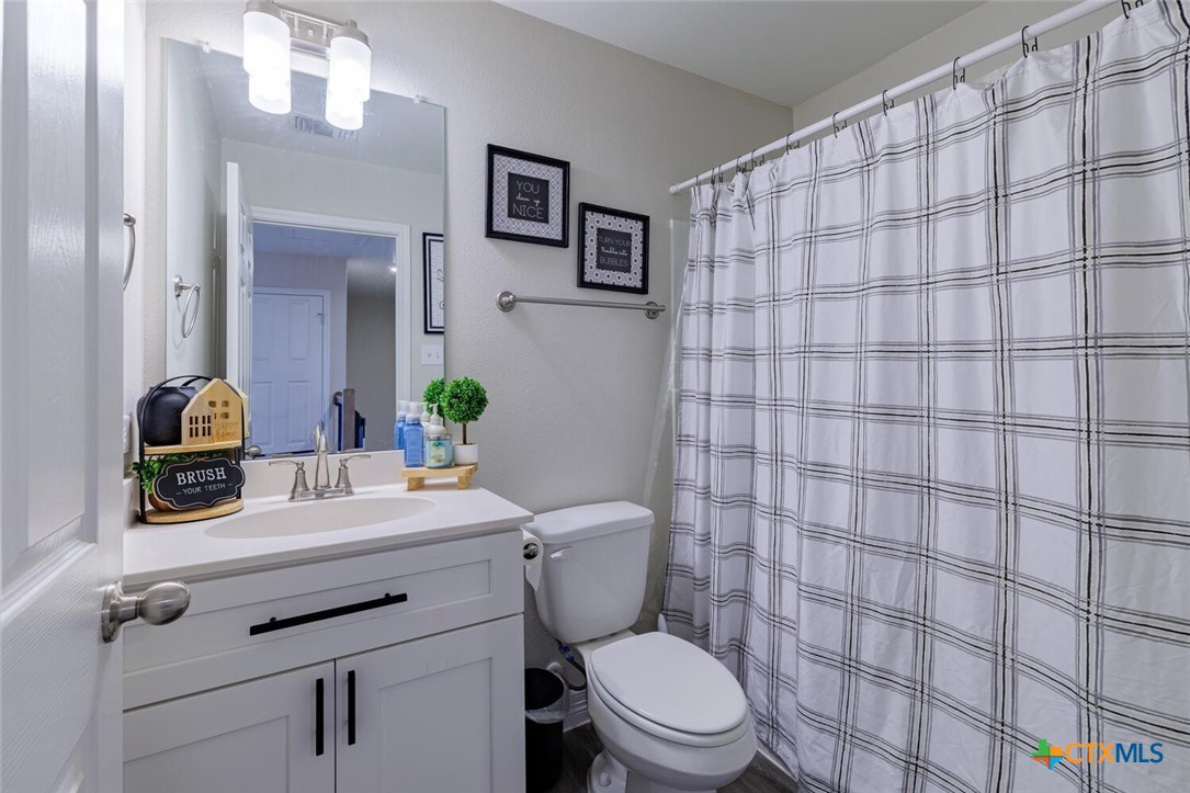 5116 Comanche Drive