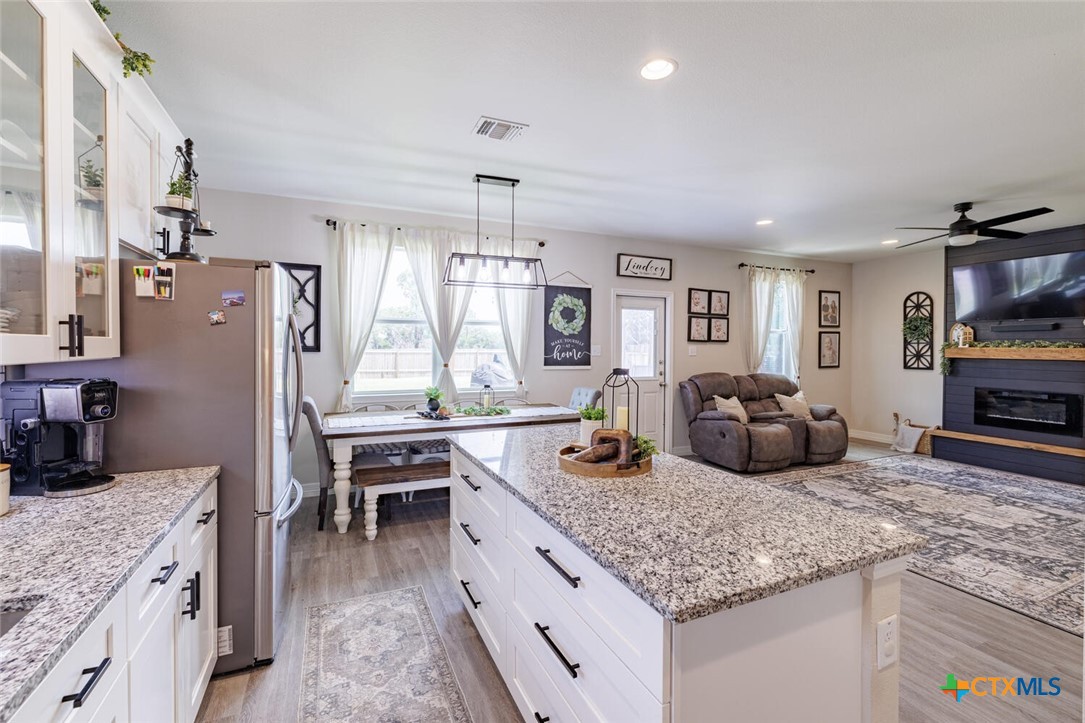 5116 Comanche Drive