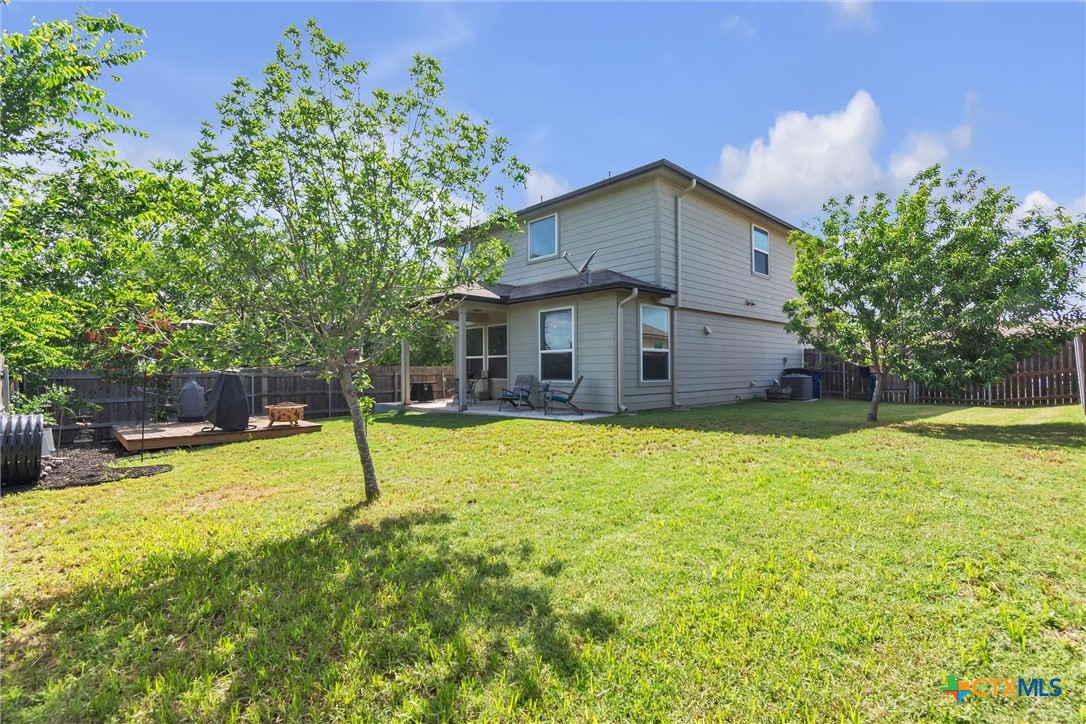 985 Lauren Street