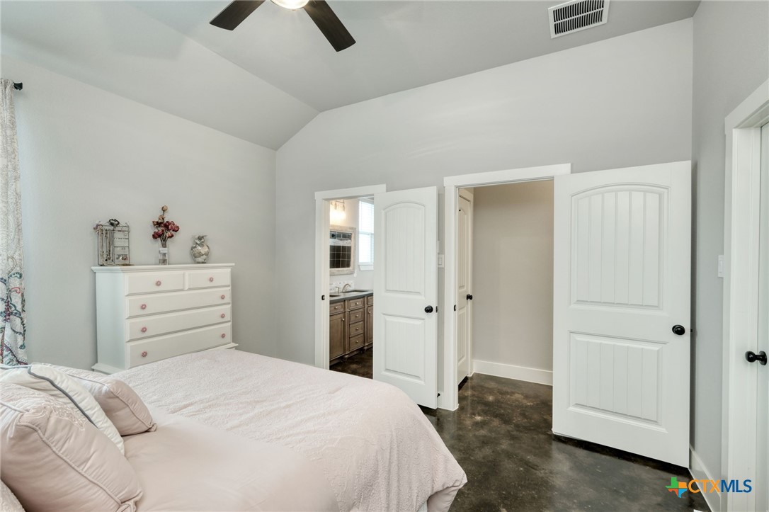 1127 Northcross Drive