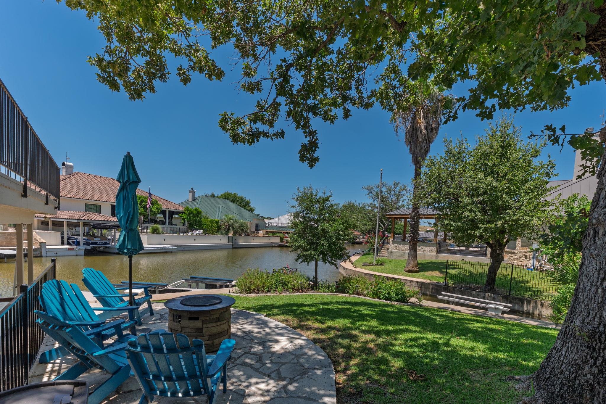3012 Driftwood LN