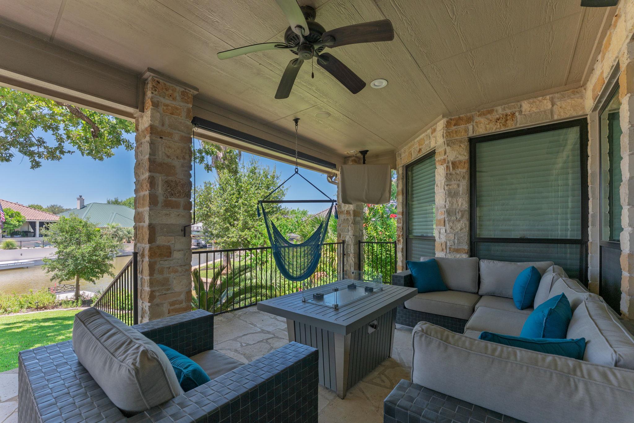 3012 Driftwood LN