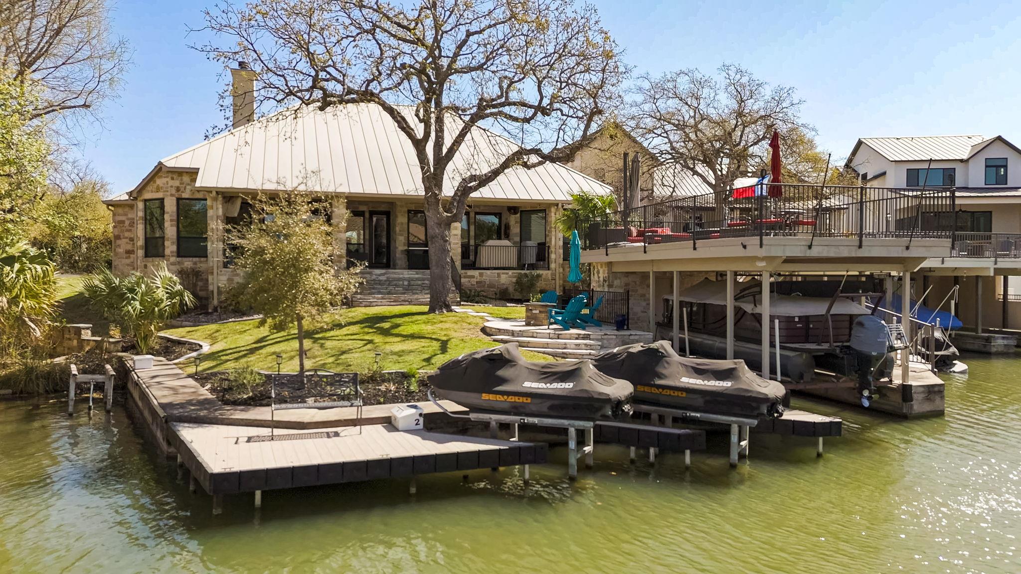 3012 Driftwood LN