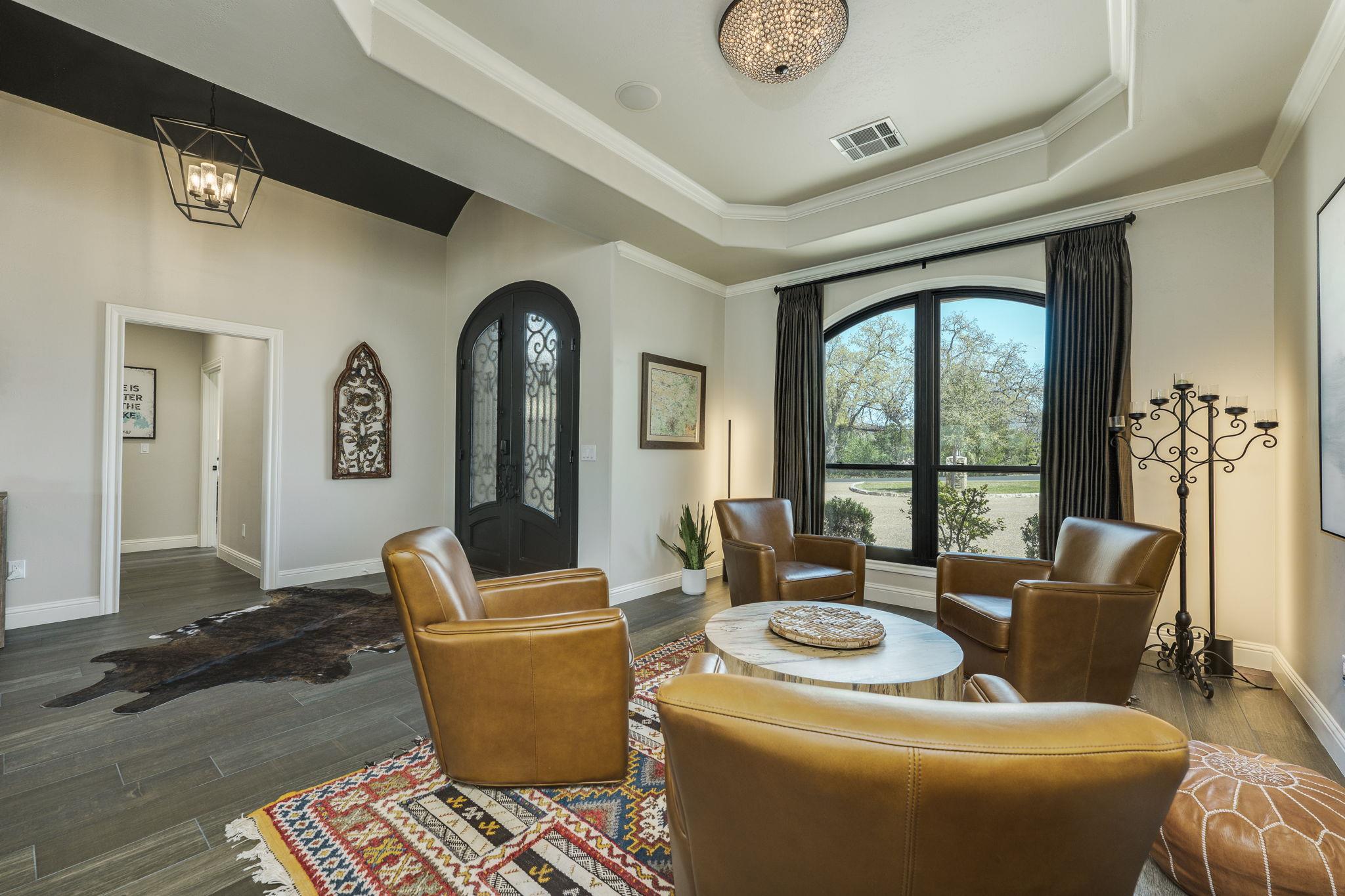 3012 Driftwood LN