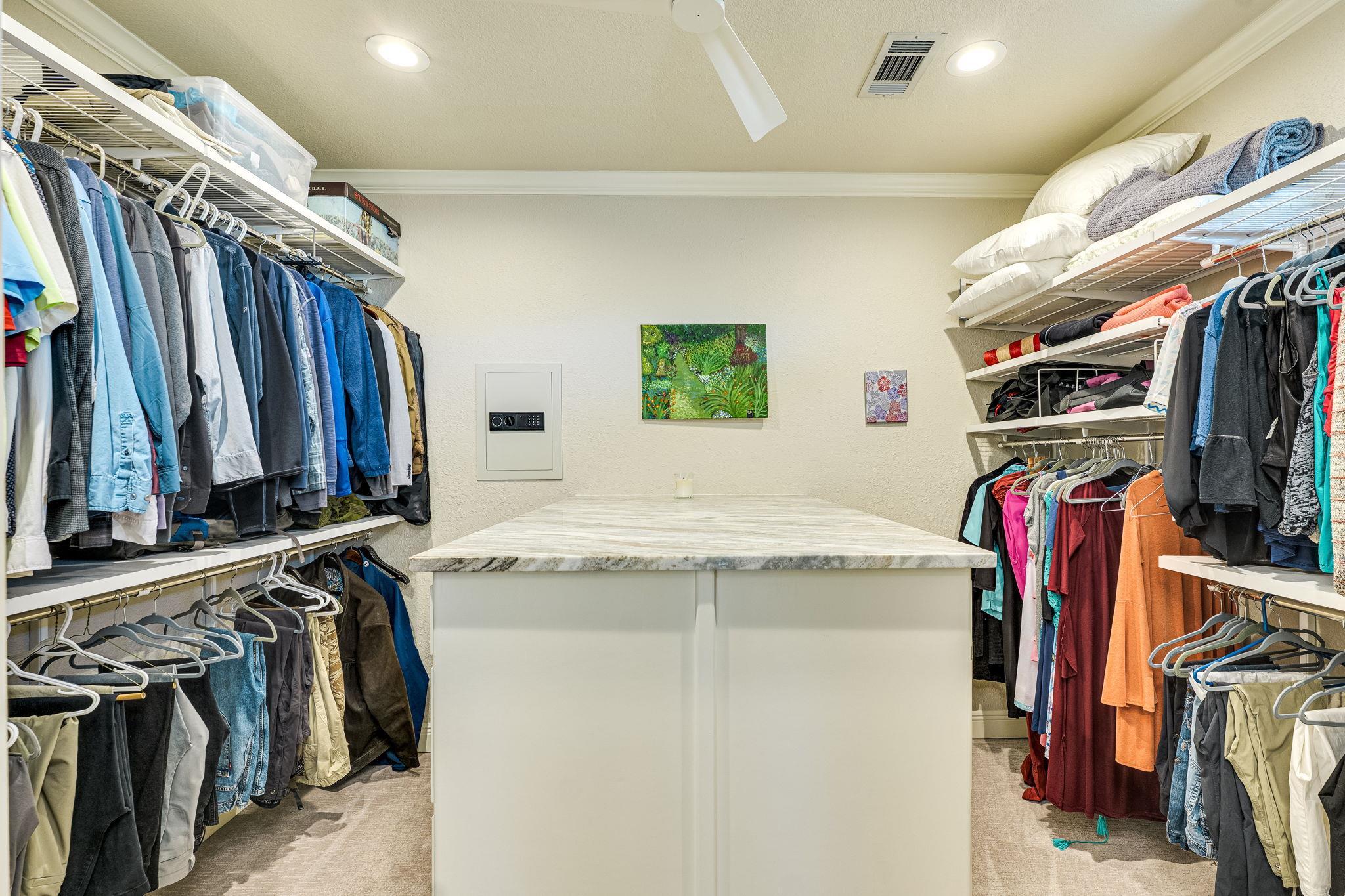 3012 Driftwood LN