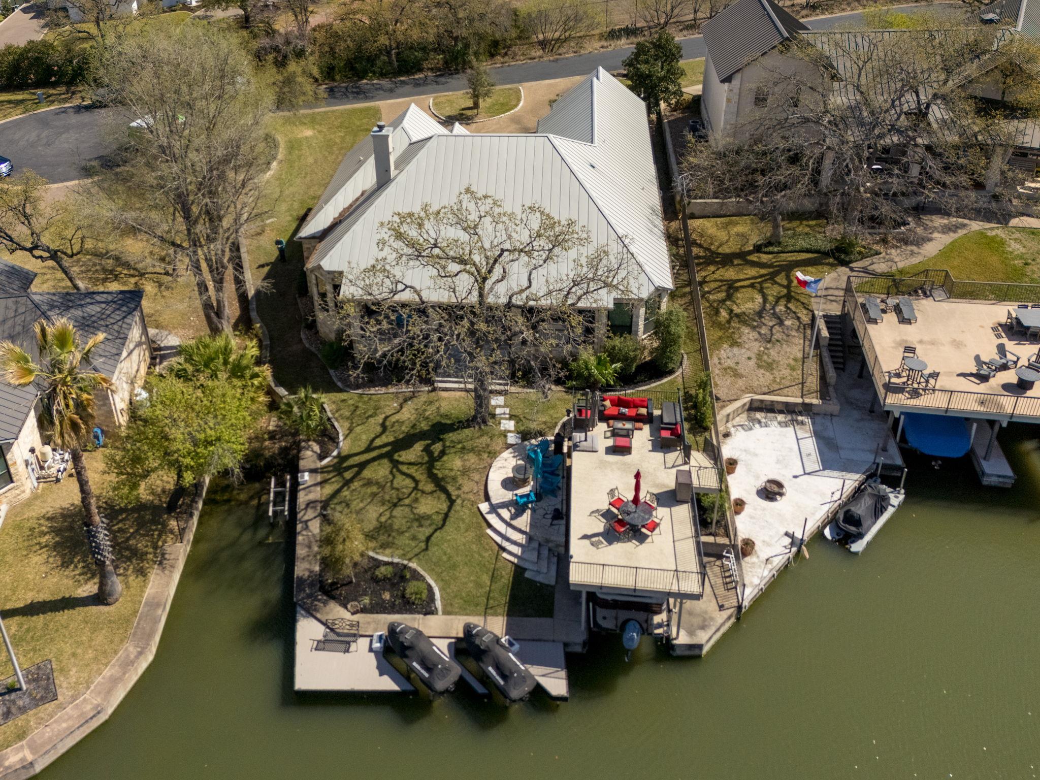 3012 Driftwood LN