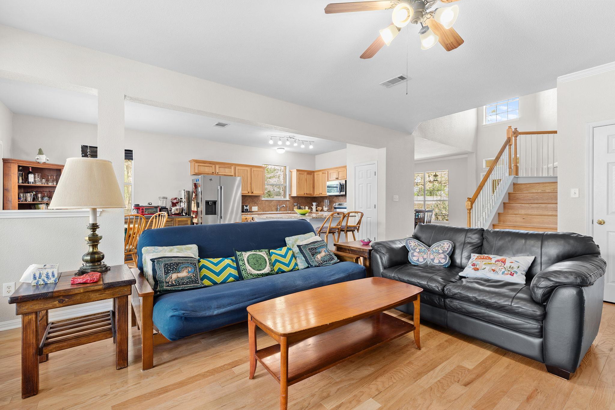 202 The Oaks BLVD