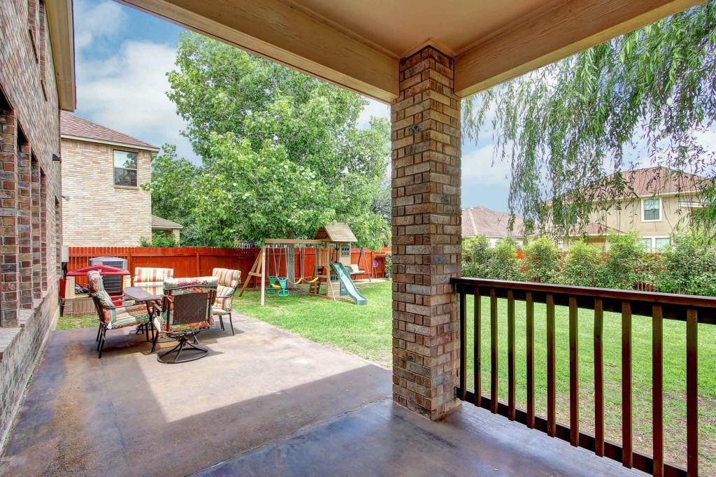 408 Island Oak DR