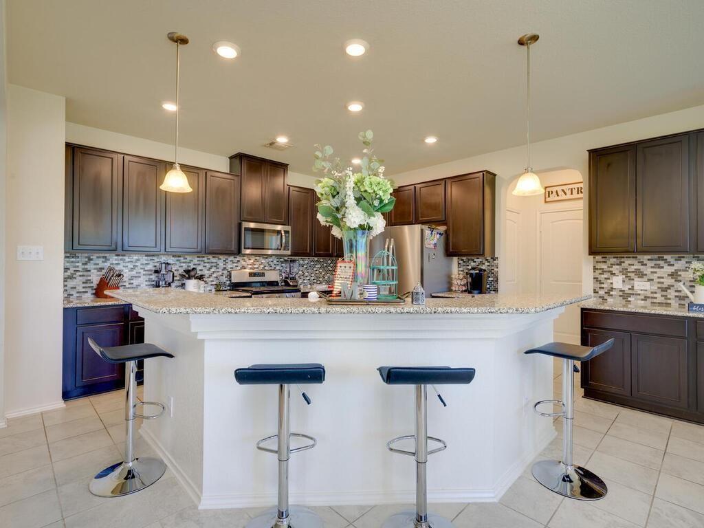 1304 Decatur CT