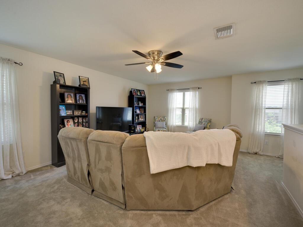 1304 Decatur CT