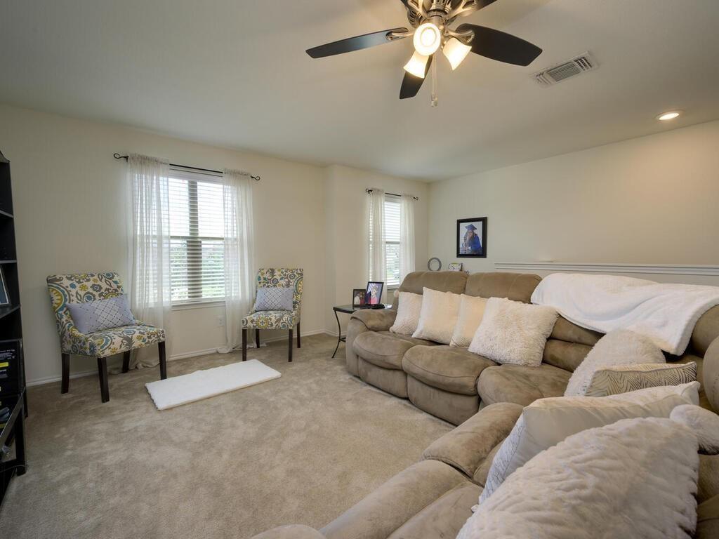 1304 Decatur CT