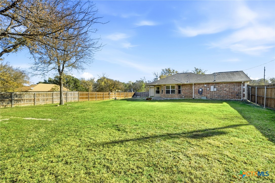 7 Armadillo Circle