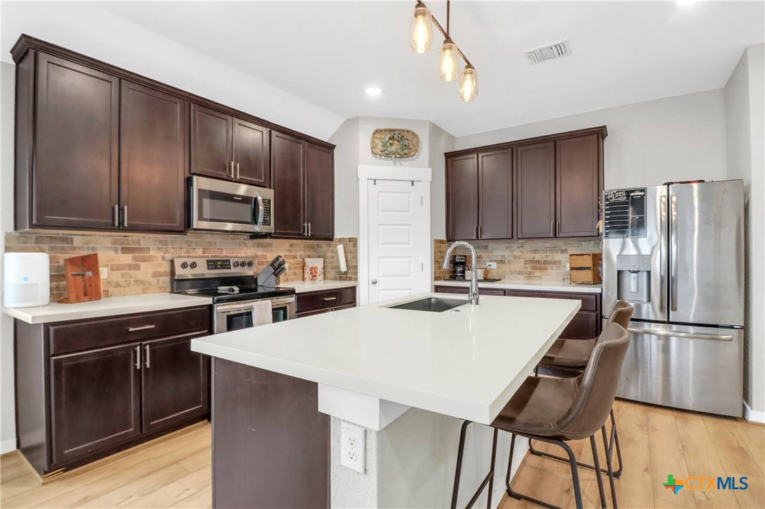 3627 Twin Dish Way