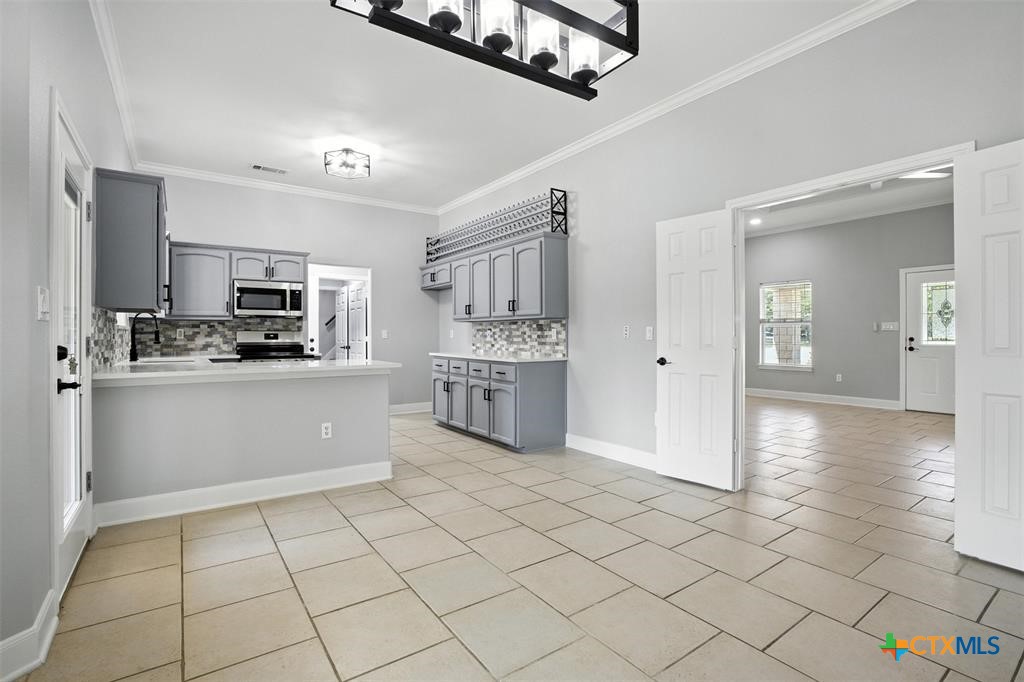 4005 Midway Dr