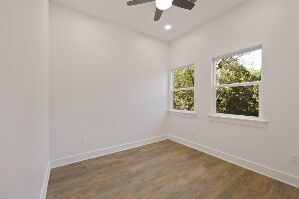 1612 The High RD