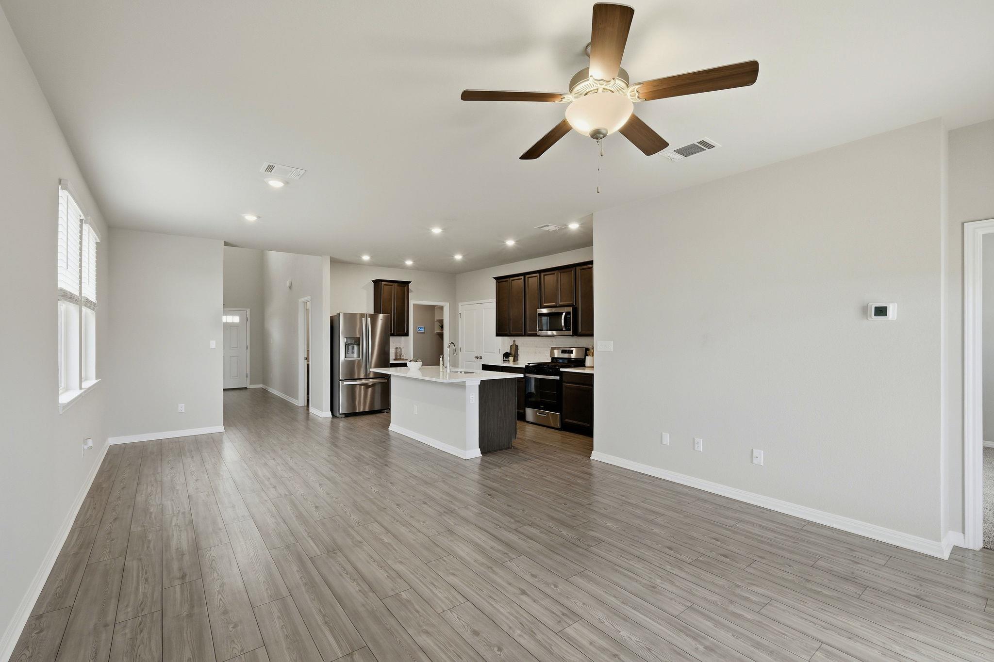 112 Prairie Song LN