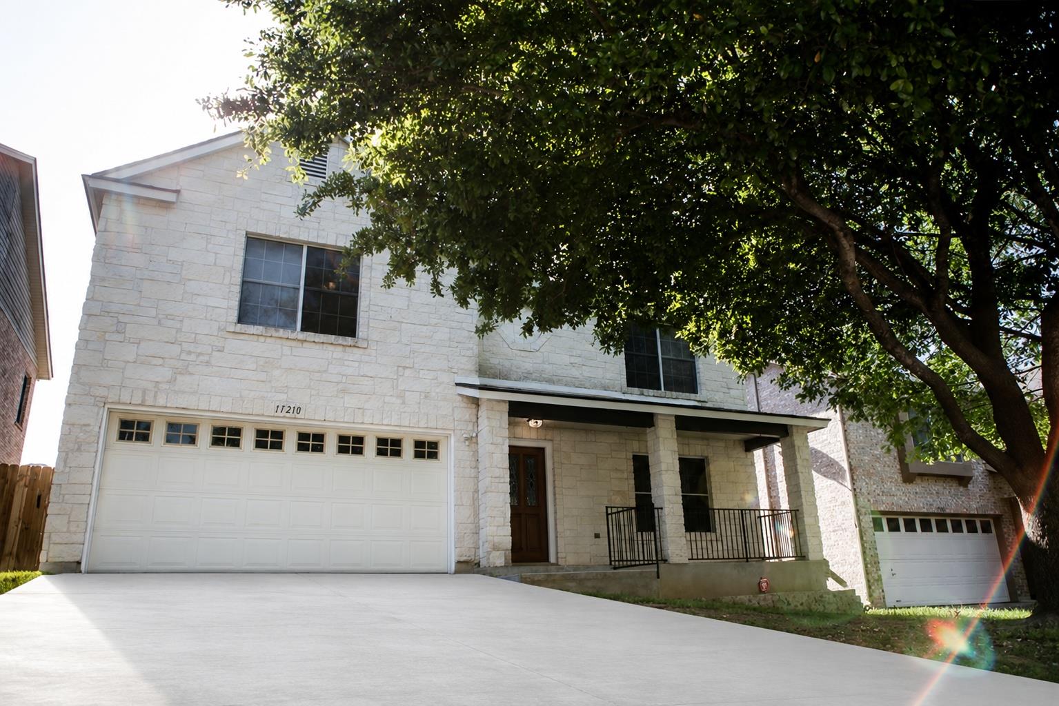 11210 Kingsgate DR