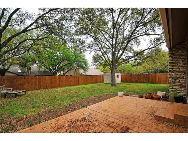 11421 Pyreneese DR
