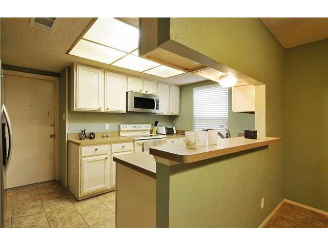 11421 Pyreneese DR