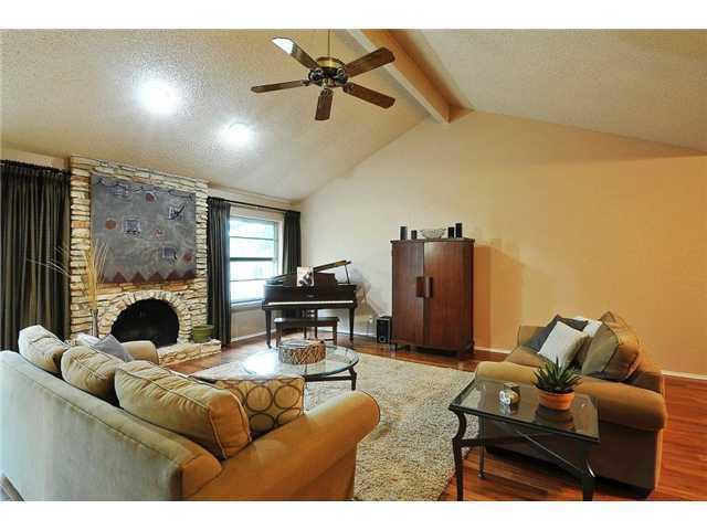 11421 Pyreneese DR