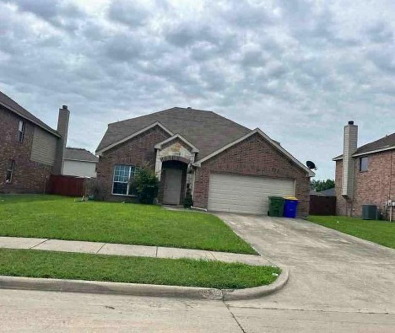 2804 Briarbrook Drive