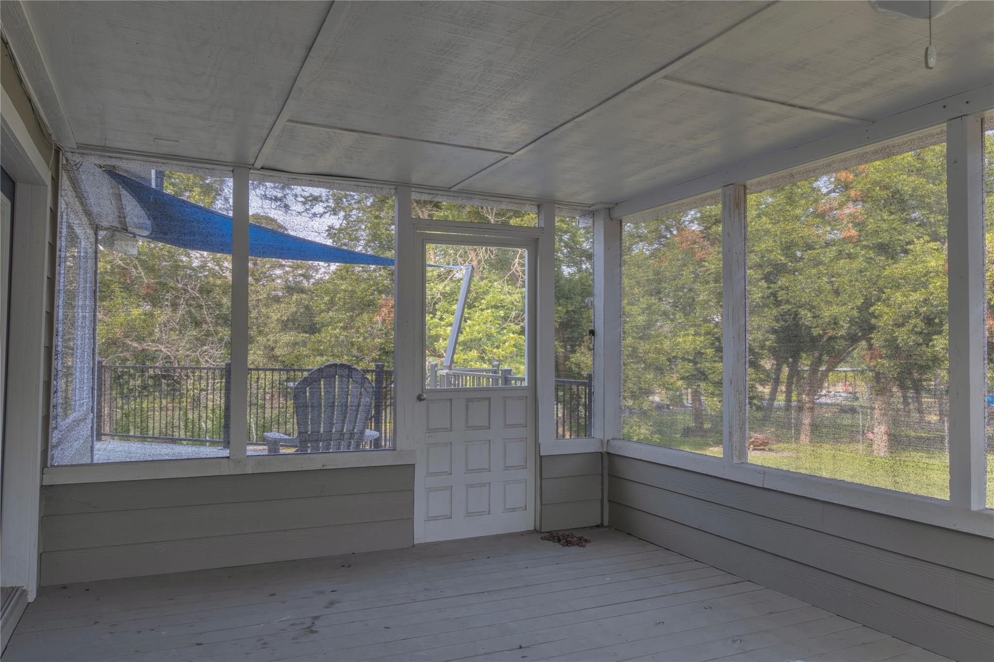 120 Erskine Ferry RD