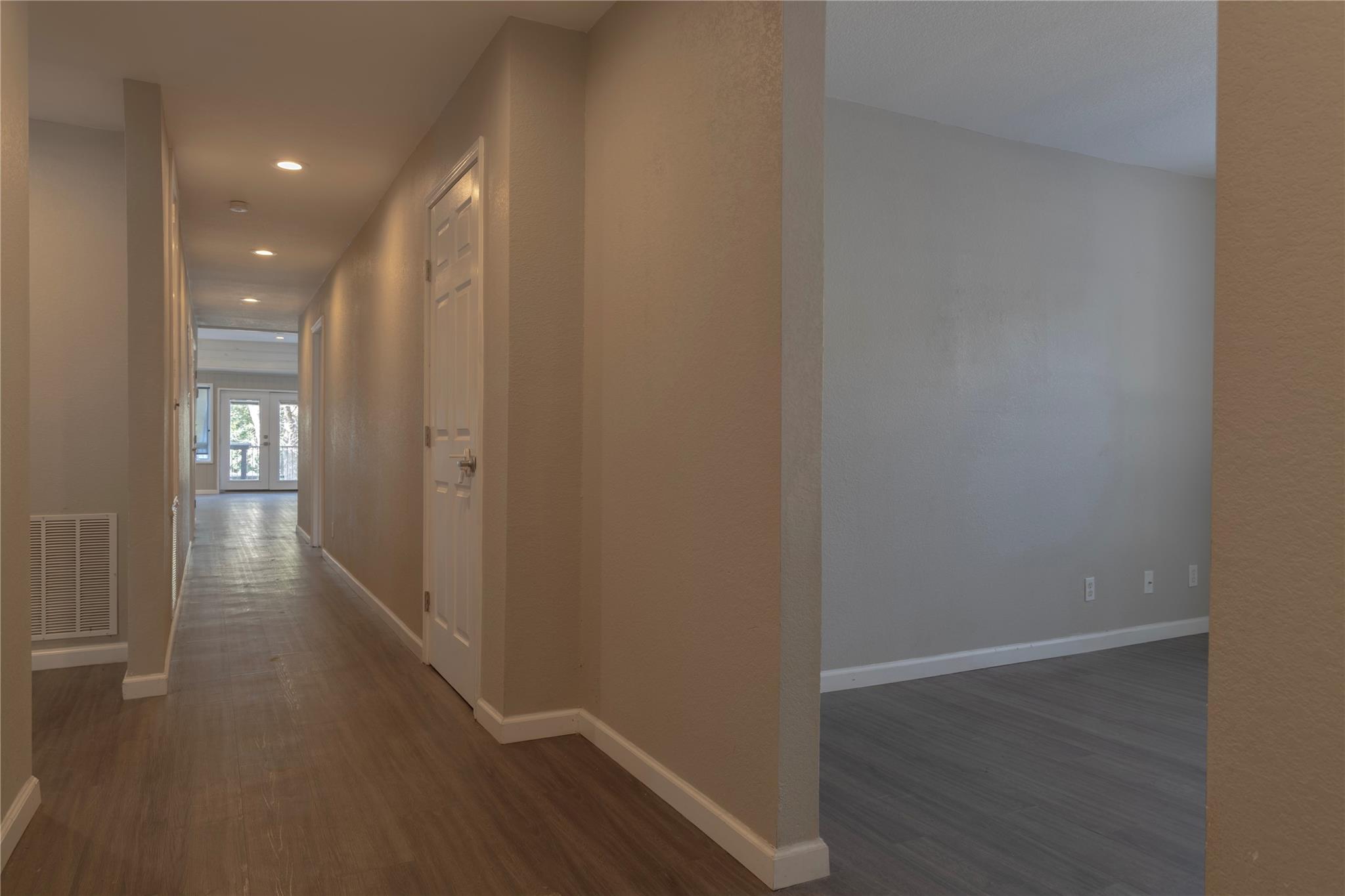 120 Erskine Ferry RD