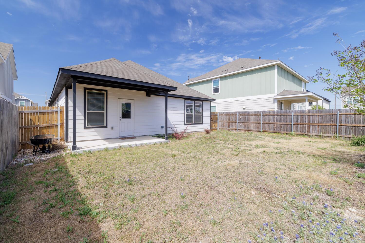 1620 Holly Lake DR