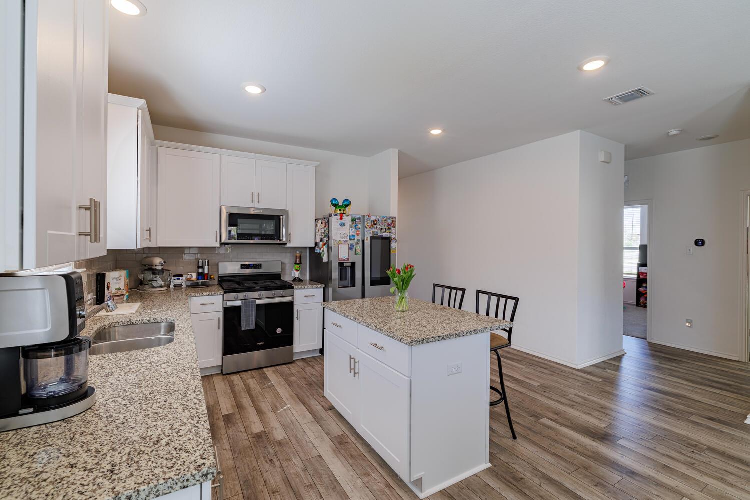 1620 Holly Lake DR