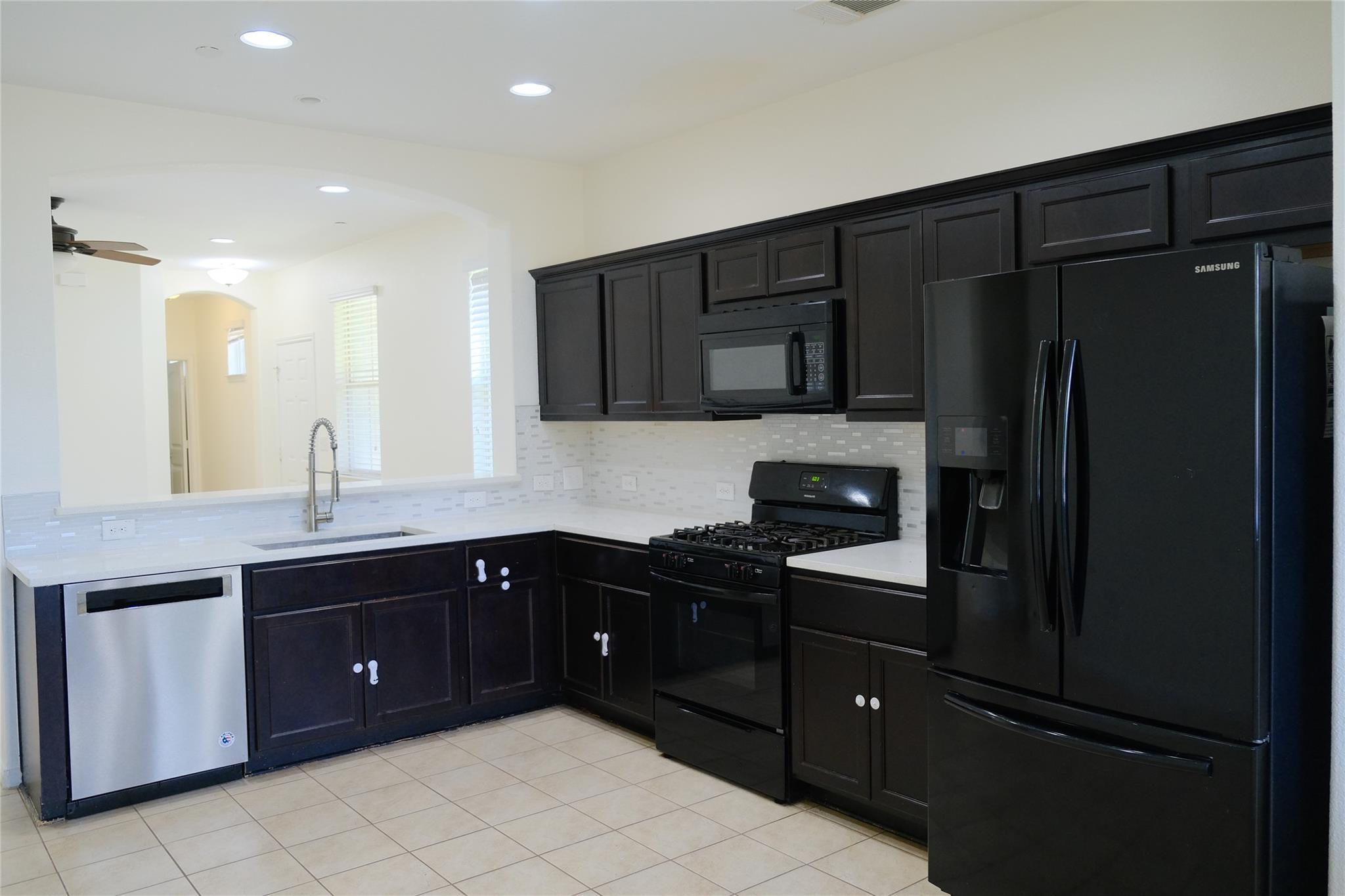 2880 Donnell DR # 801