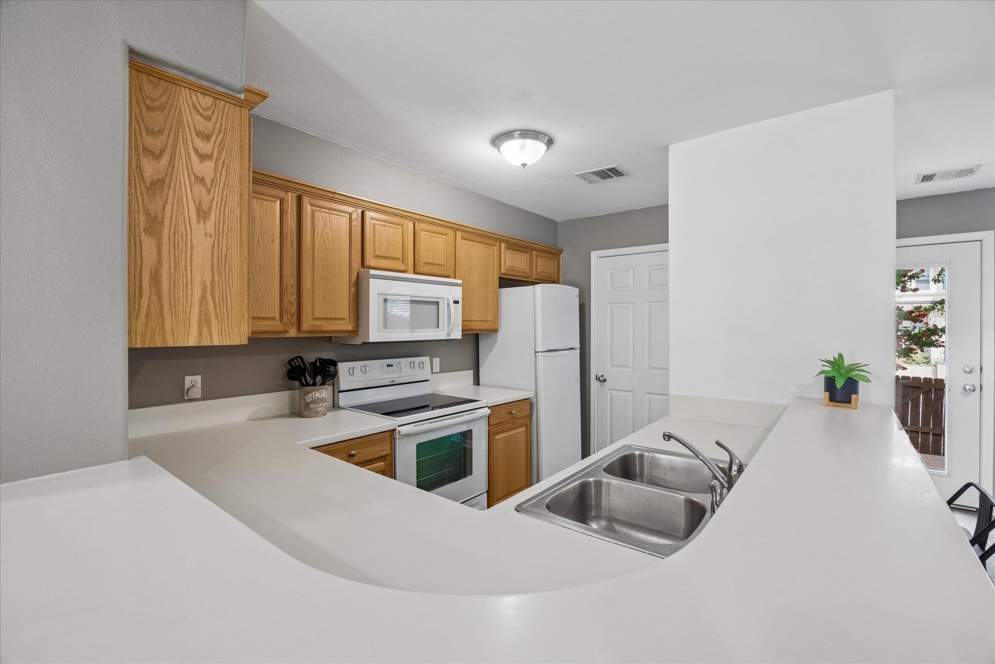 6900 E Riverside DR # 31
