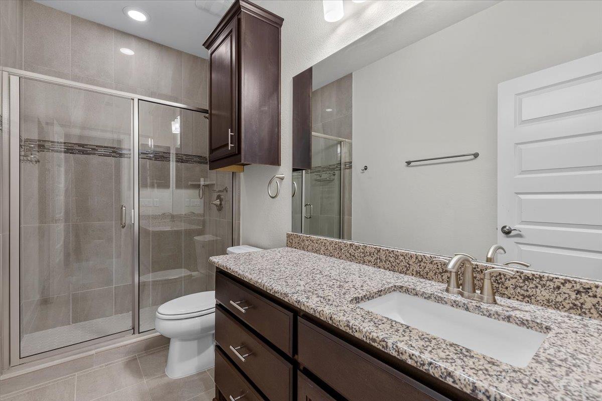 266 Village Oak DR