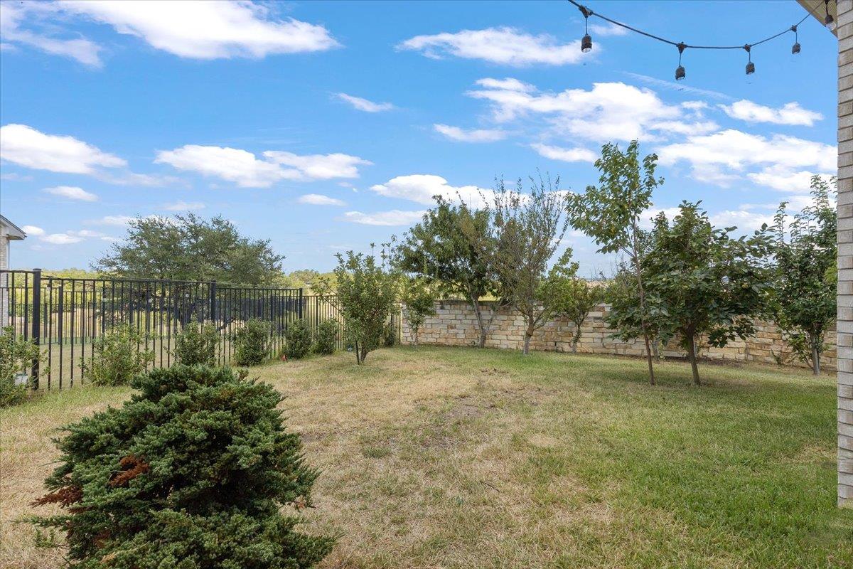 266 Village Oak DR
