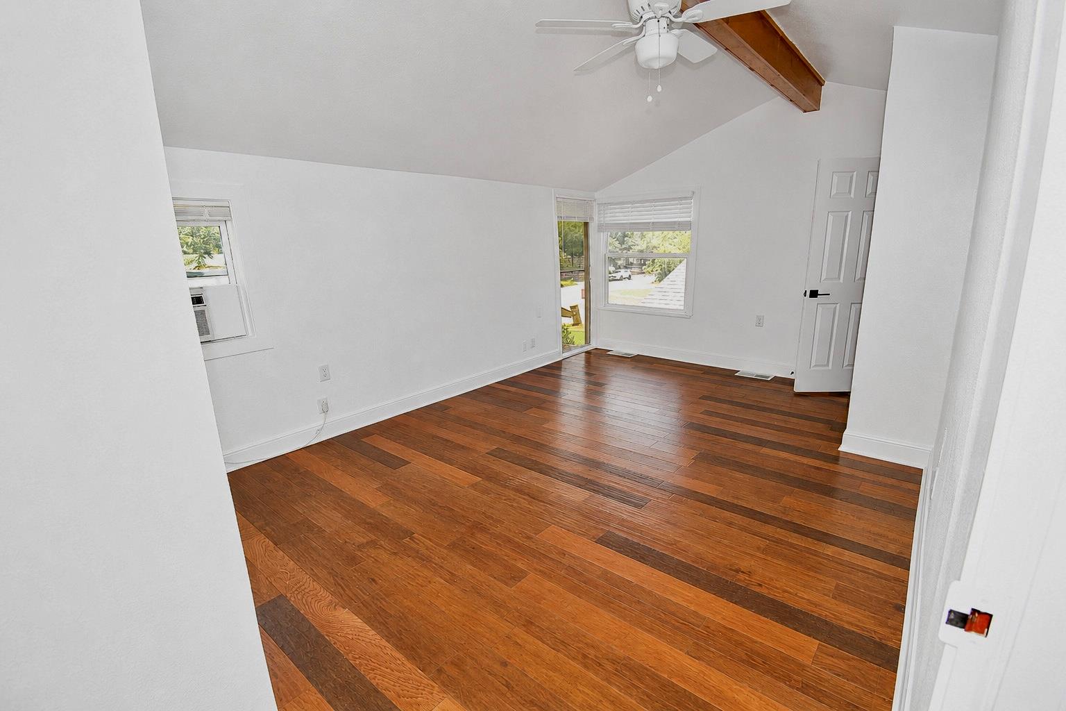 6027 Bluebell CIR
