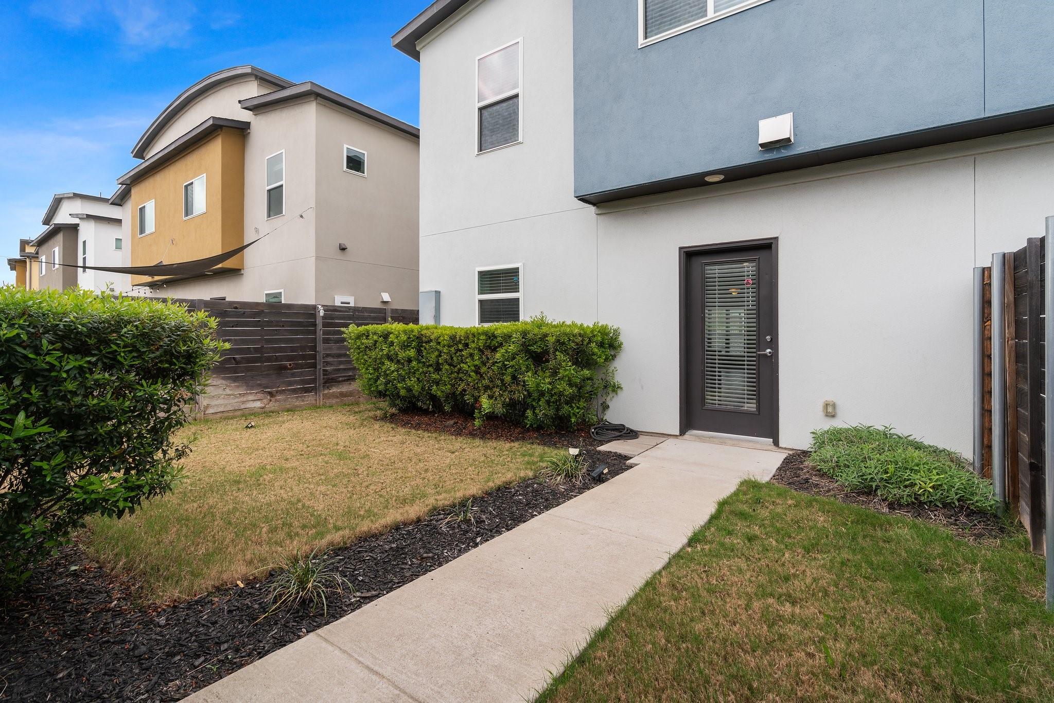 5913-B Charles Merle DR # 16