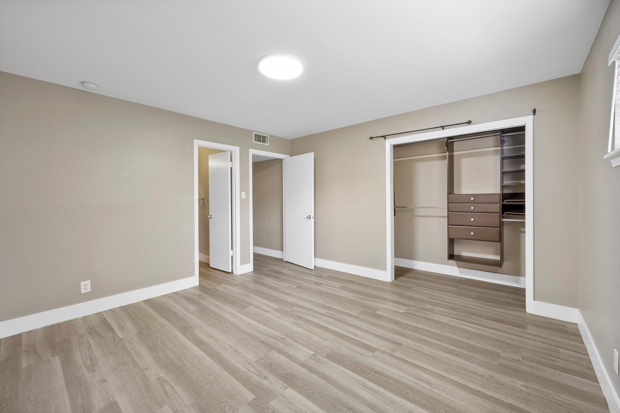 2303 East Side #109 DR # 109