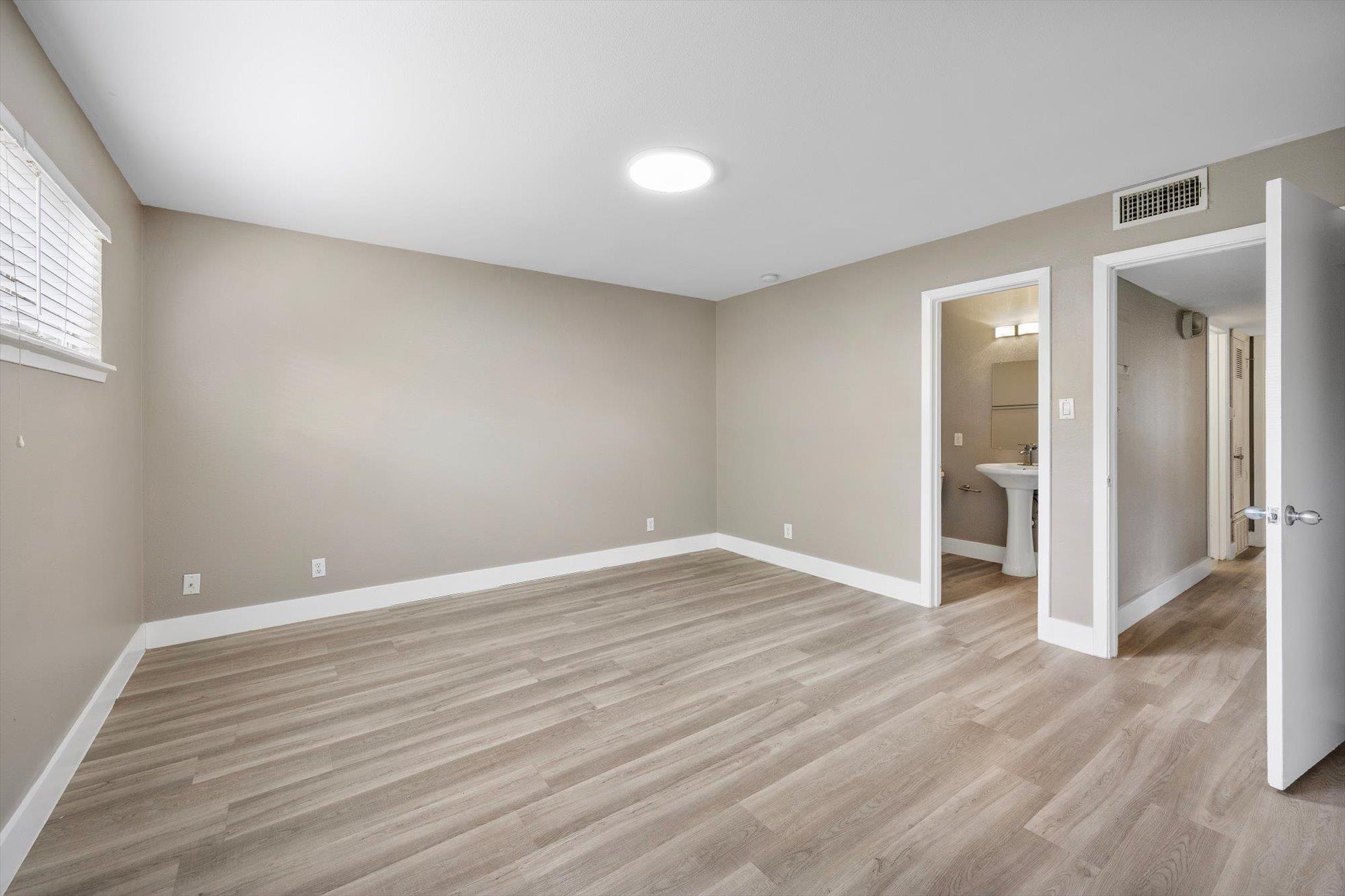 2303 East Side #109 DR # 109