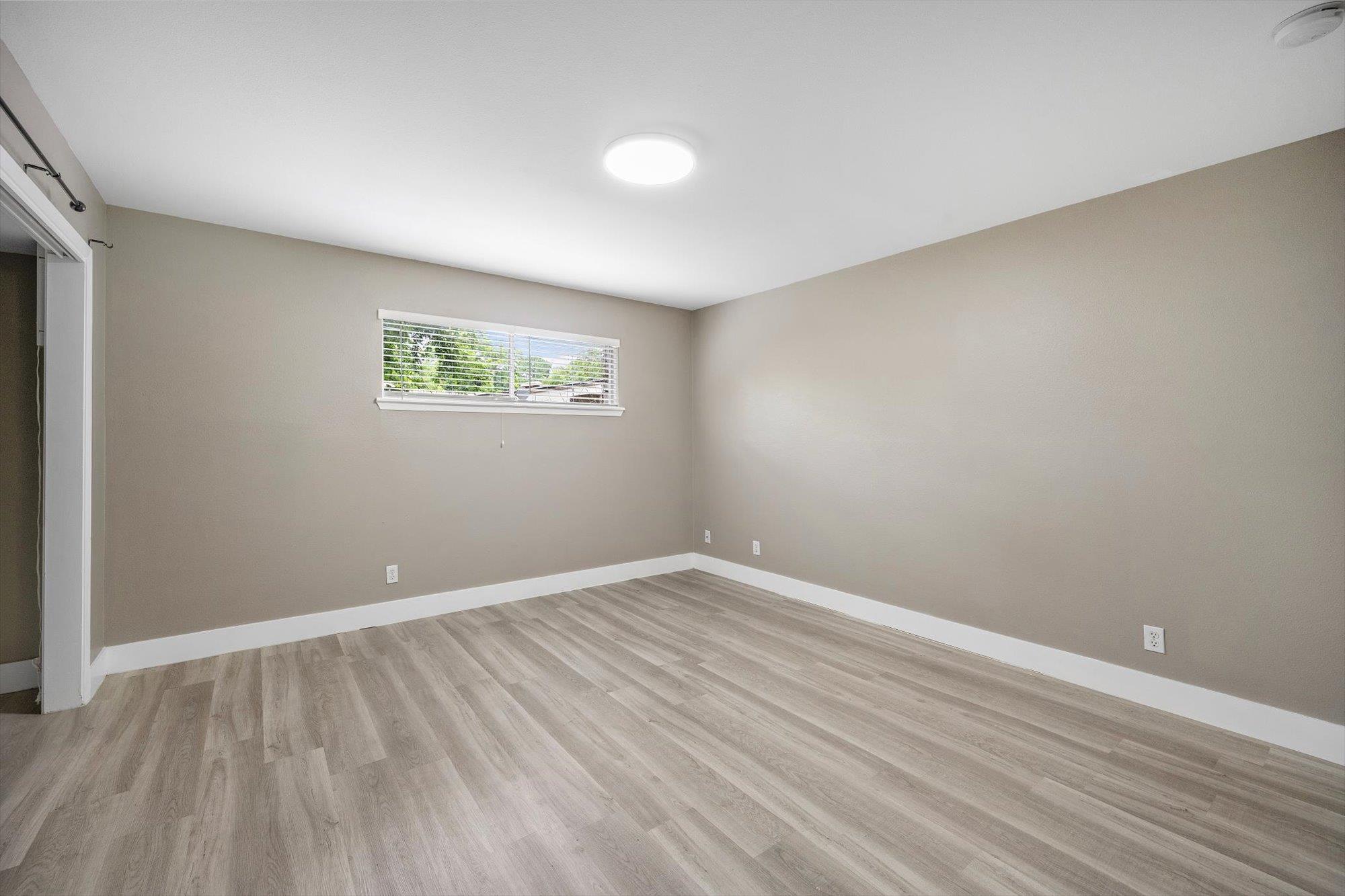 2303 East Side #109 DR # 109