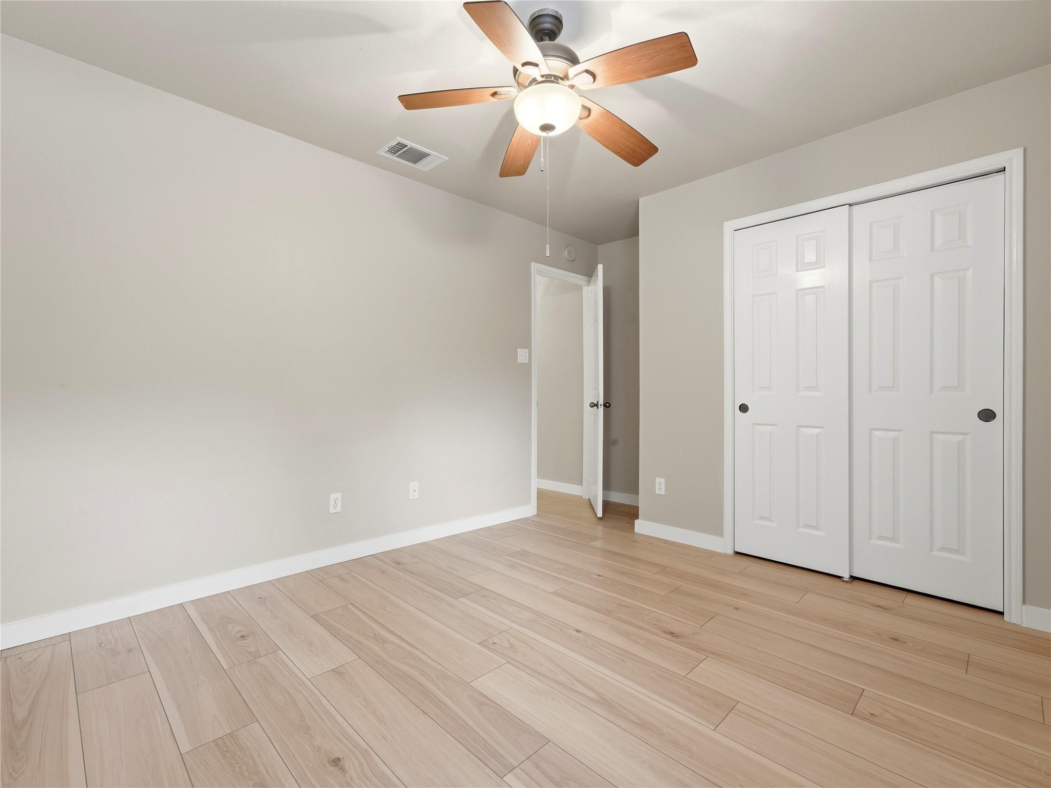 1004 Downridge DR