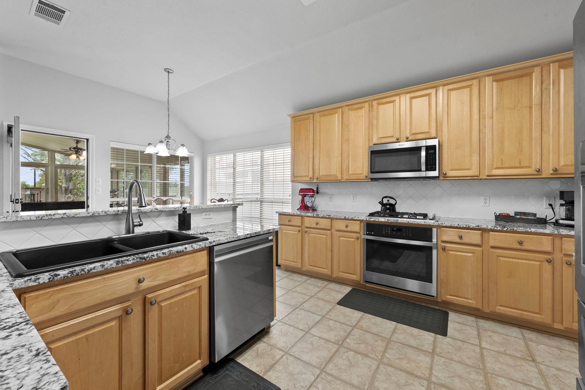 15012 Galena DR
