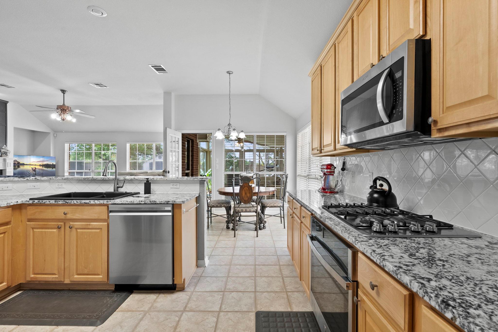 15012 Galena DR