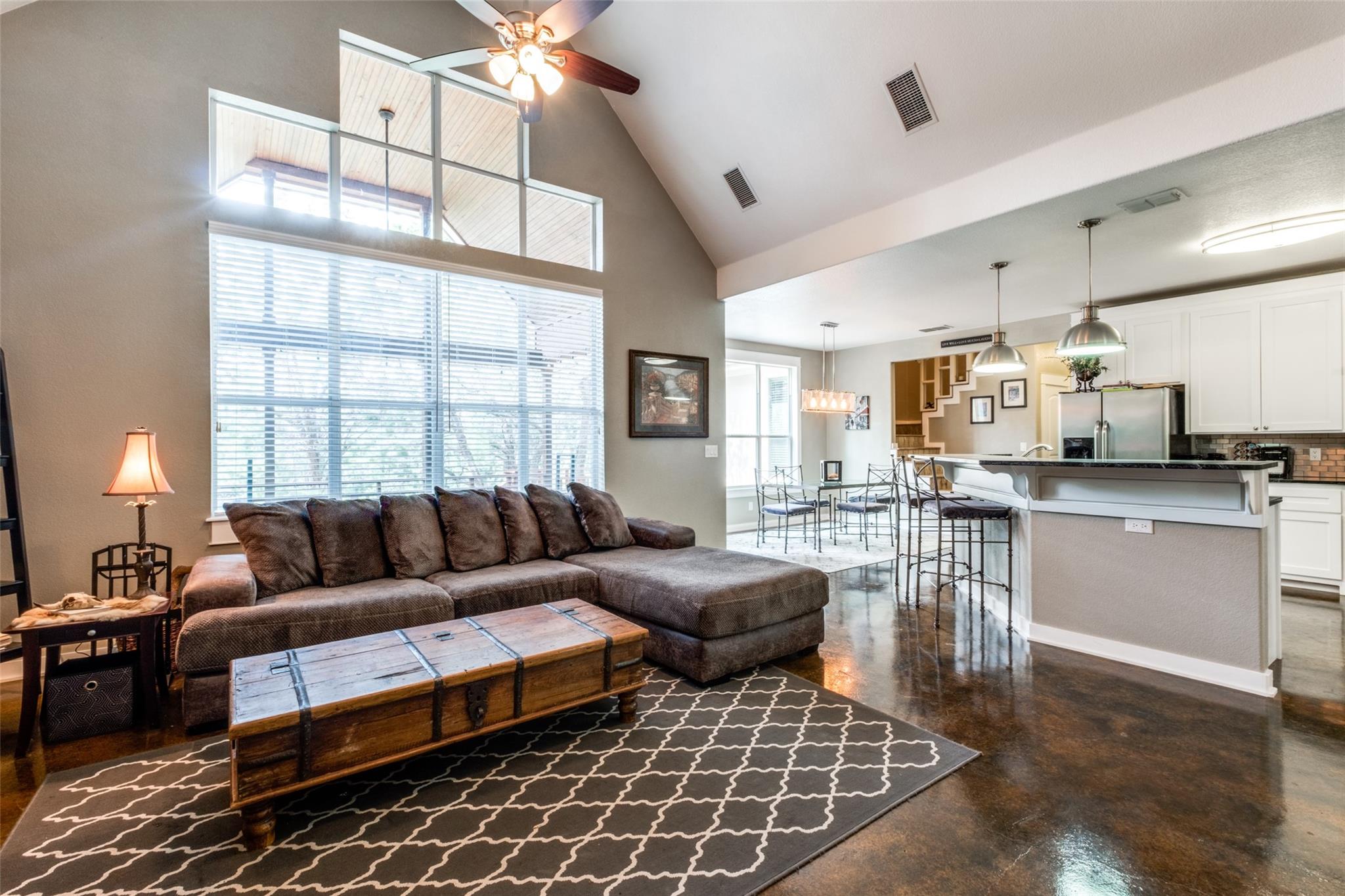 20501 Bee Hive LN