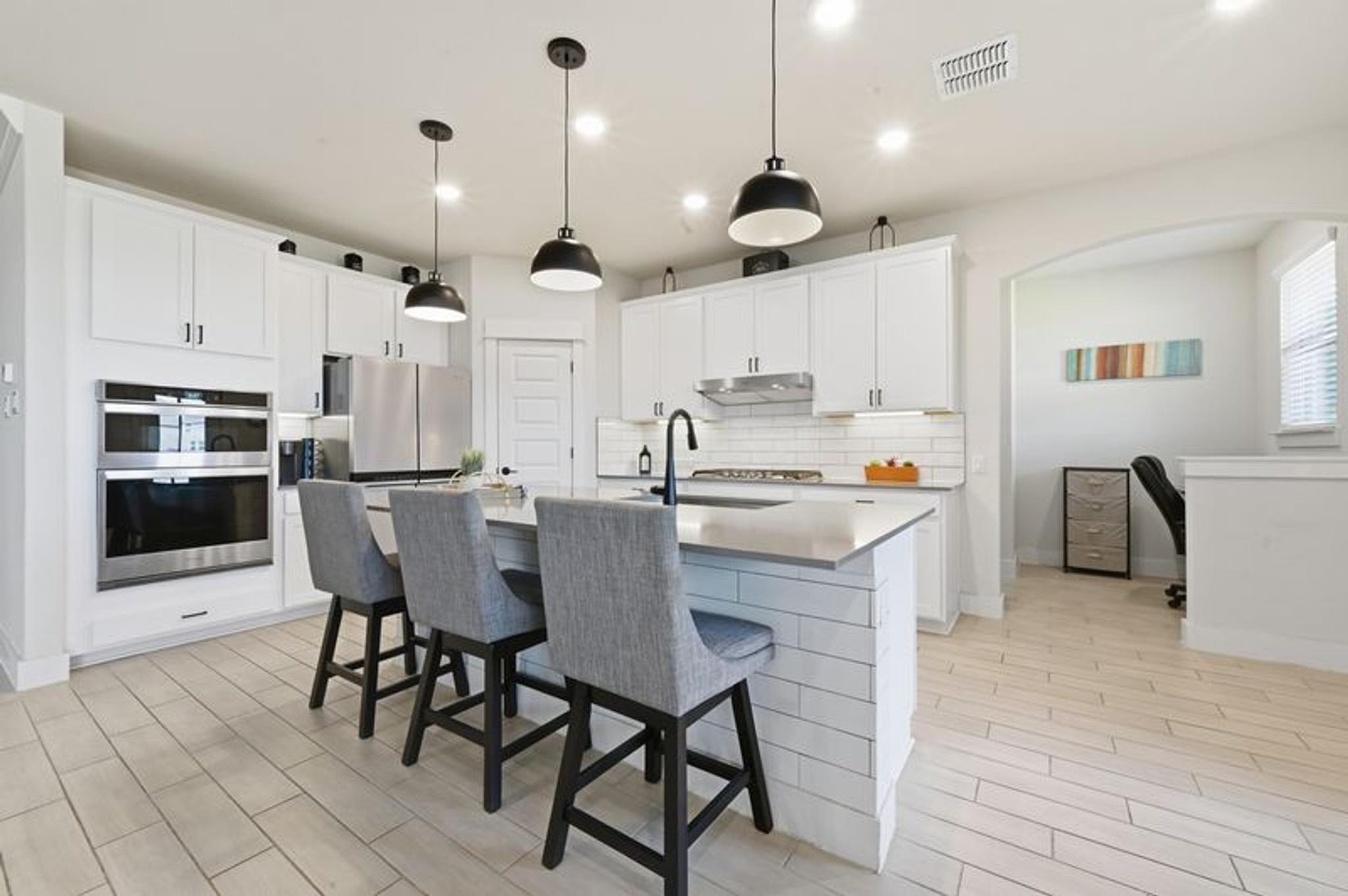 425 Purple Heart DR