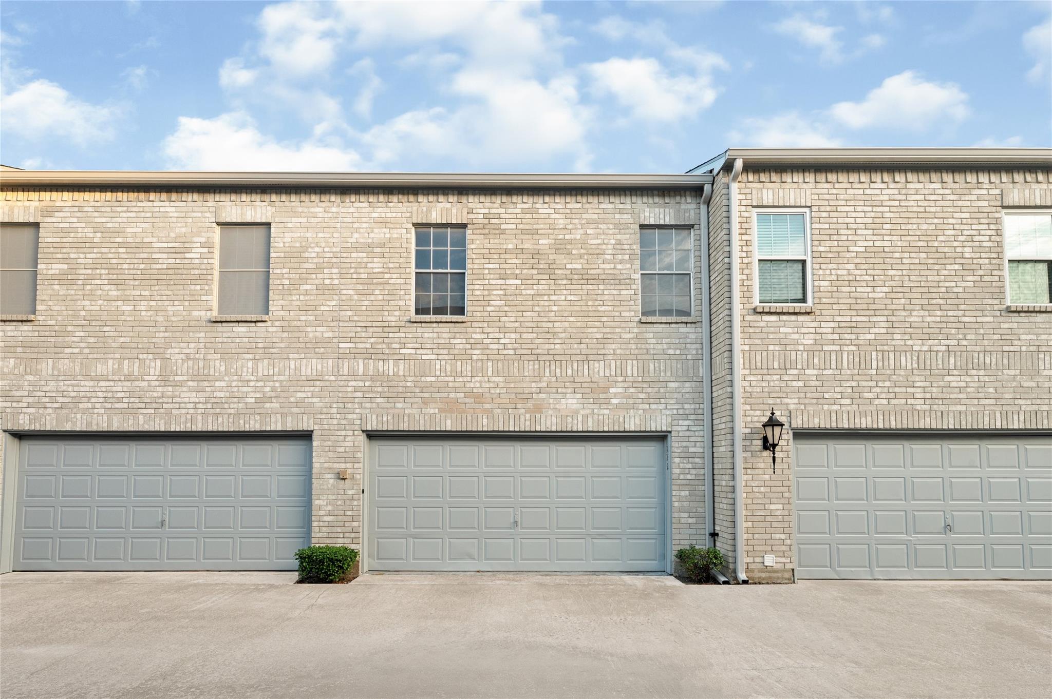 332 Wilcrest Drive # 332