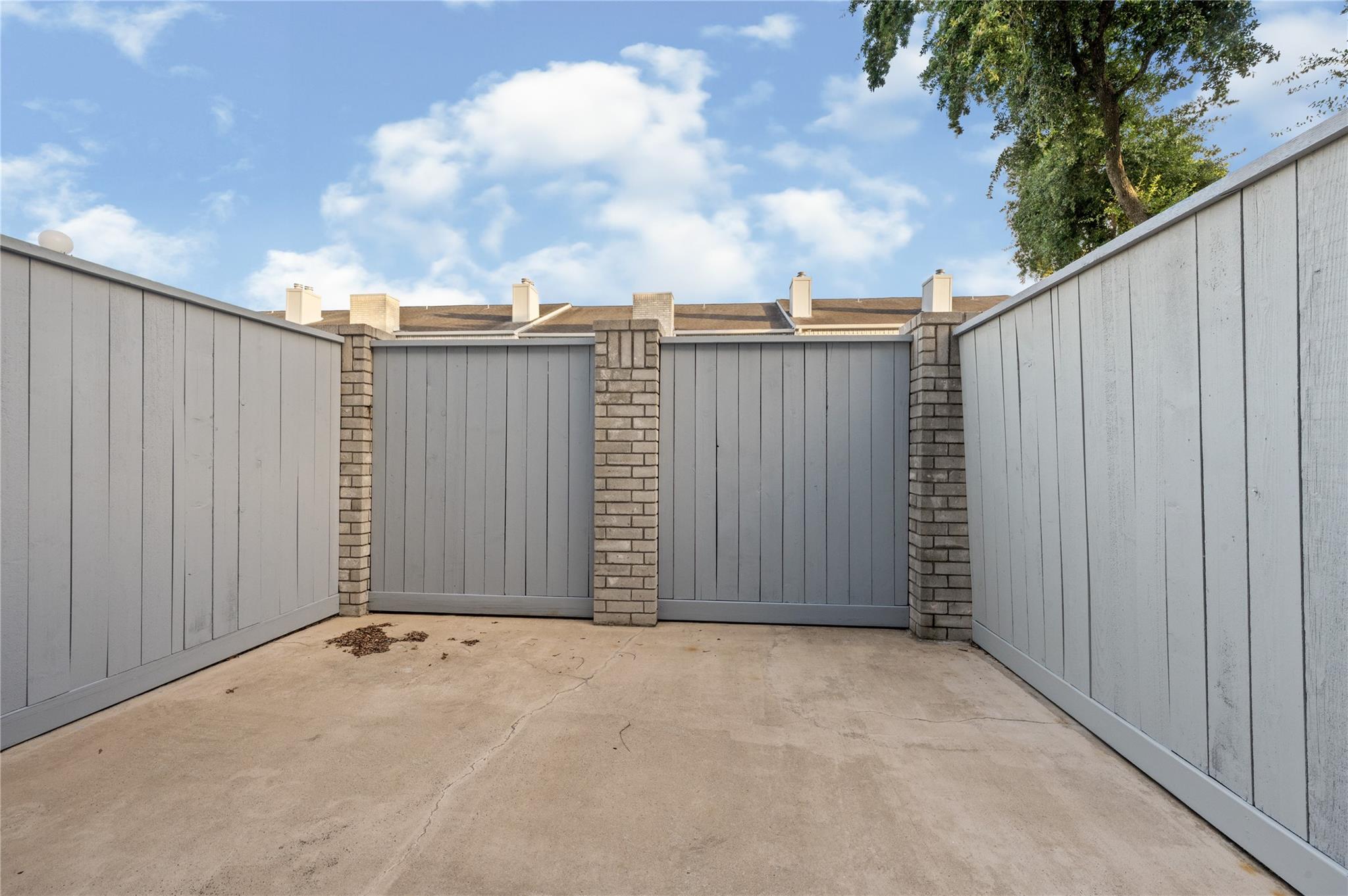 332 Wilcrest Drive # 332