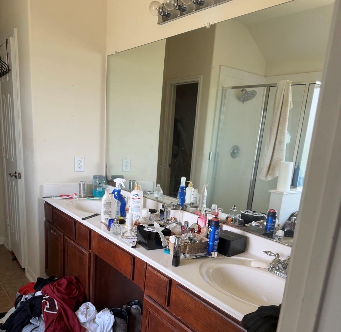9907 Lynnwood Drive